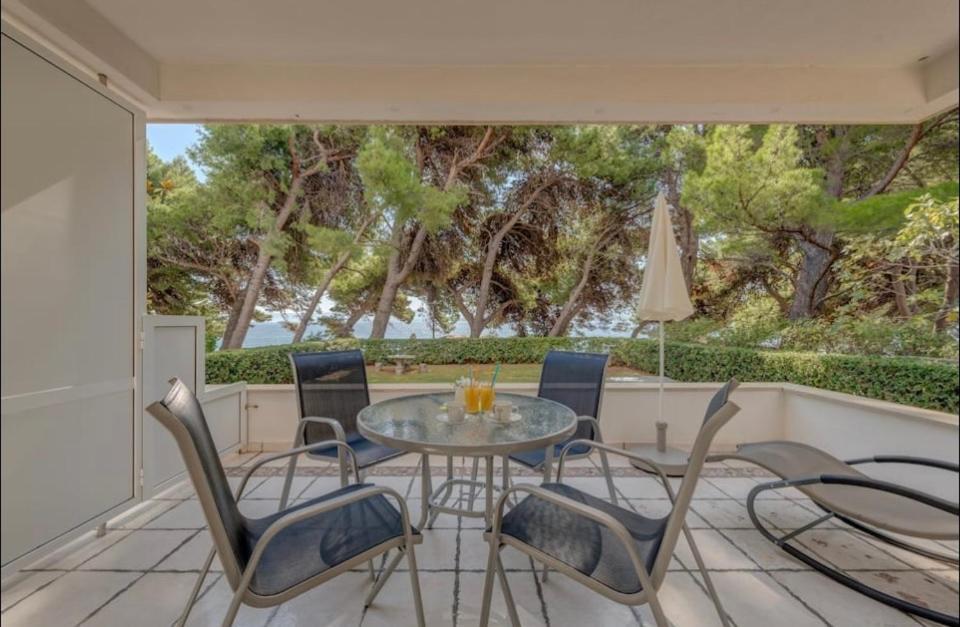 Apartment Promenade Zlatni Rat 볼 외부 사진