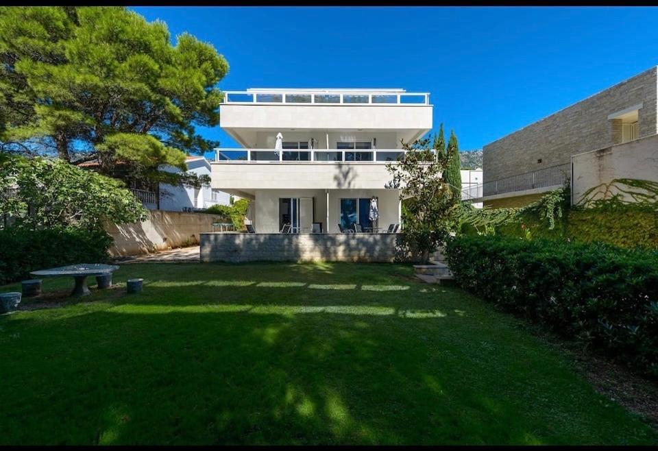 Apartment Promenade Zlatni Rat 볼 외부 사진